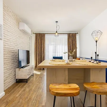 Cozy River Escape In Free Parking Apartment Plovdiv