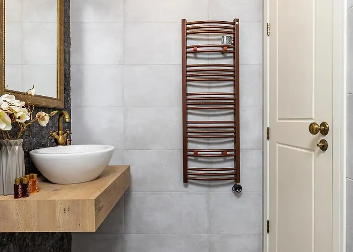 Cozy River Escape In Free Parking * Filibe