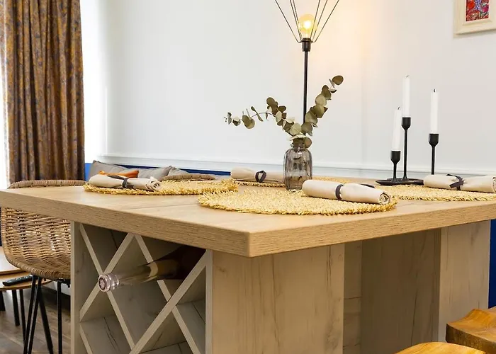 Daire Cozy River Escape In Free Parking Filibe