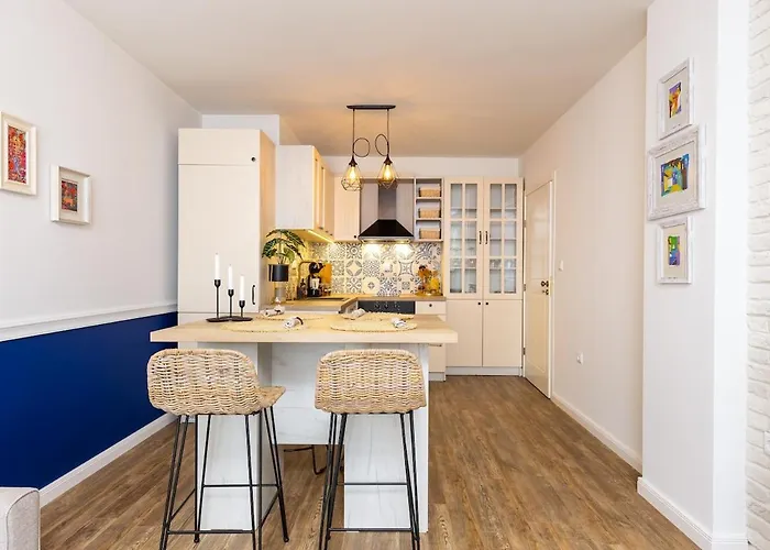 Daire Cozy River Escape In Free Parking